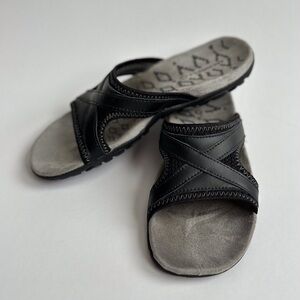 Merrell Sandspur Delta Slide Women's 7 Bracken Sandals Black Leather Slides